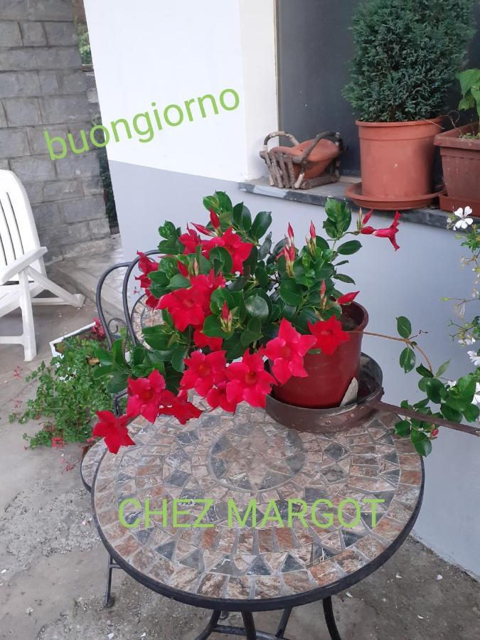 Chez Margot Apartment Chatillon Exterior photo